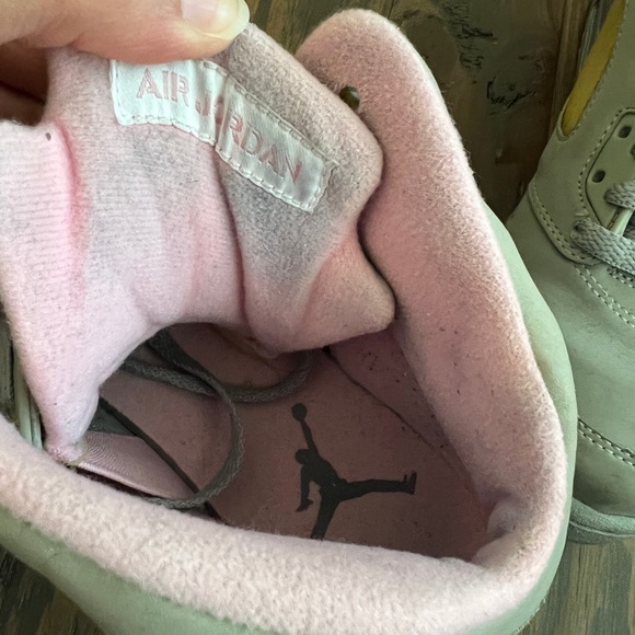 Jordan pink and grey retro 5’s - Picture 10 of 12